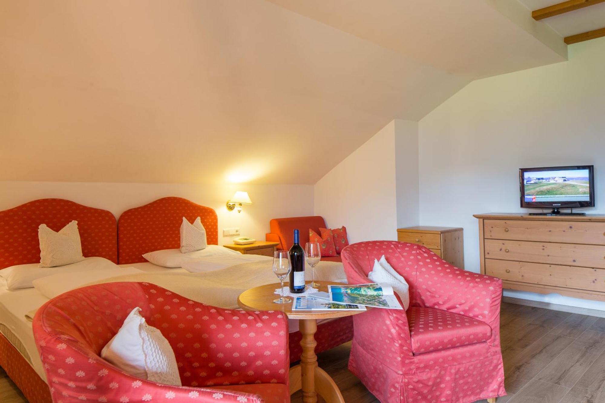 Hotel Krondlhof Brunico Quarto foto
